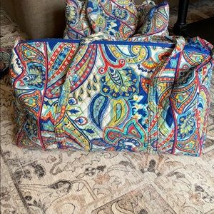 VERA BRADLEY Large duffle